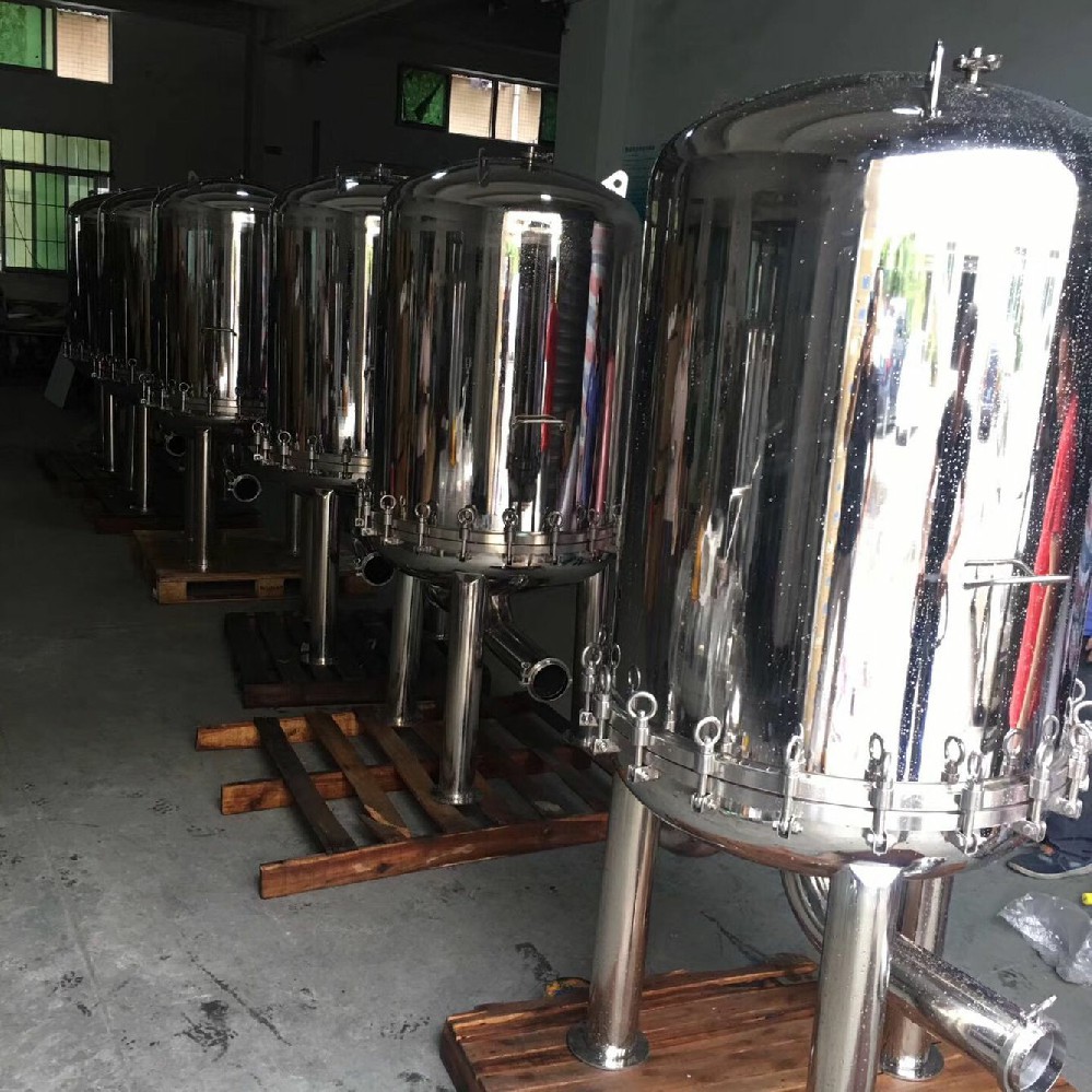 不銹鋼多介質(zhì)過(guò)濾器里面濾料多久失效？