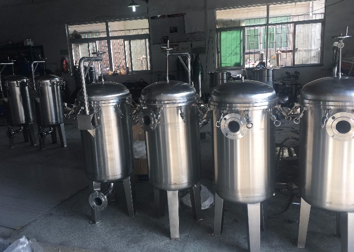 大流量袋式過(guò)濾器工作原理與應用領(lǐng)域